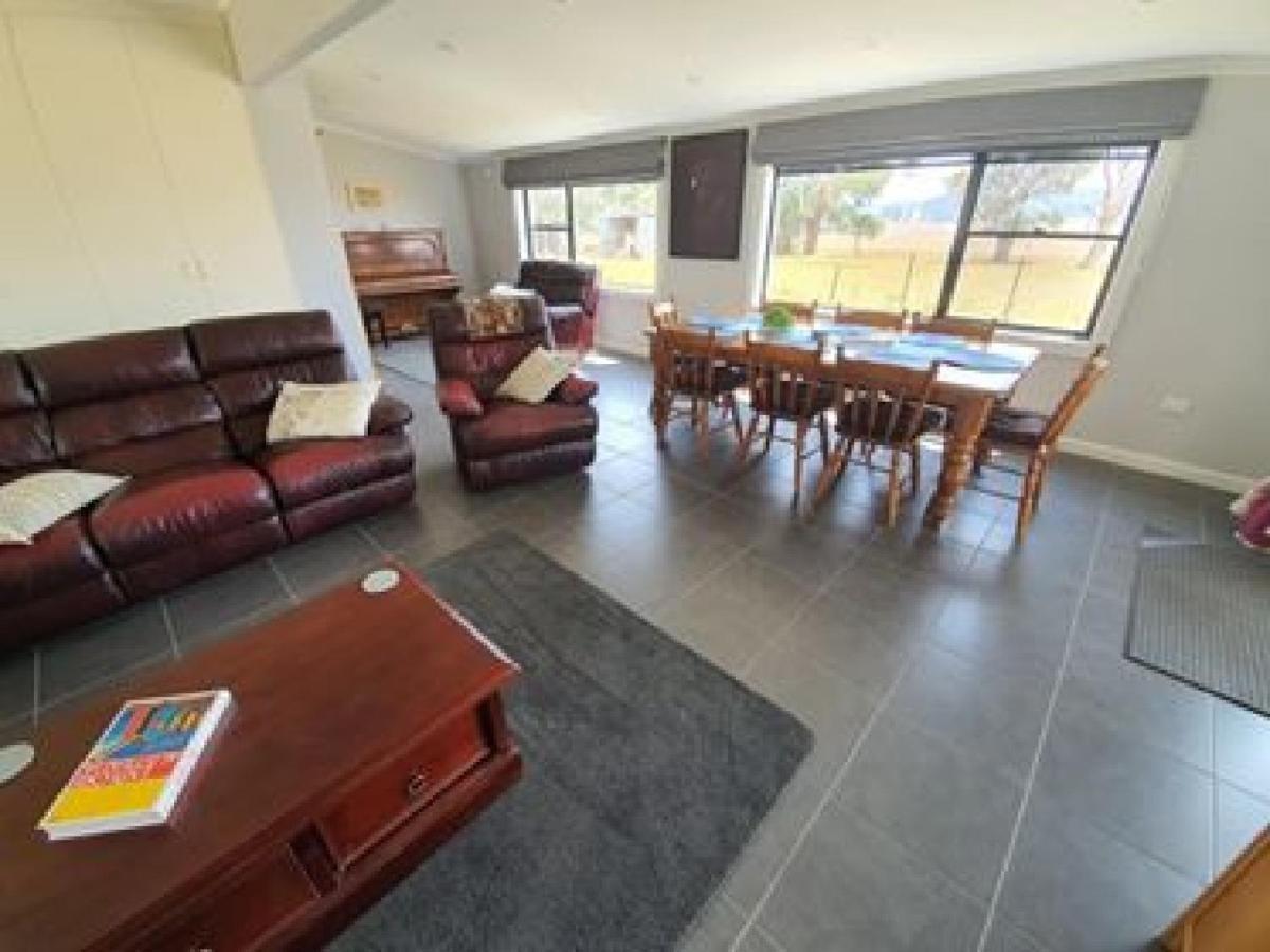 Pleasant Hill Bnb Mount Gambier Exterior foto